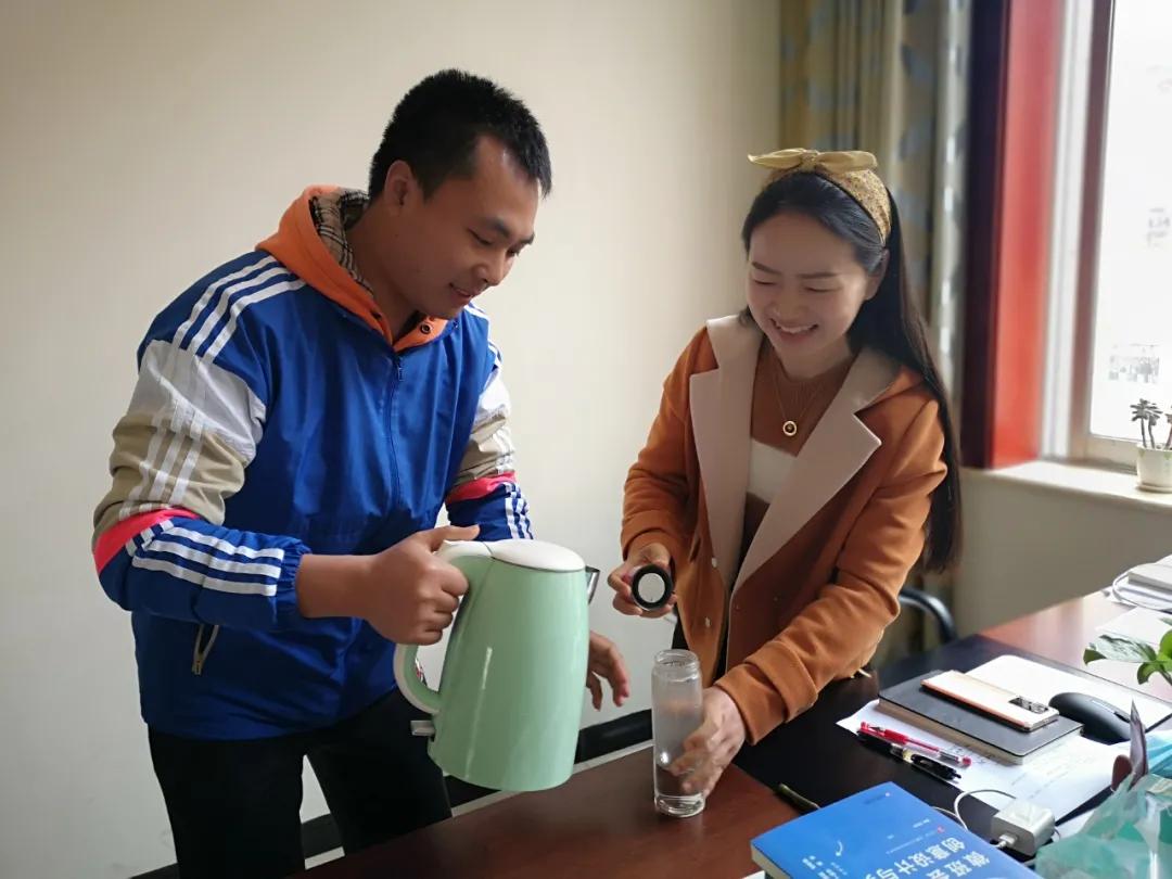 成都市双流区九江小学丨巾帼心向党 奋斗新征程