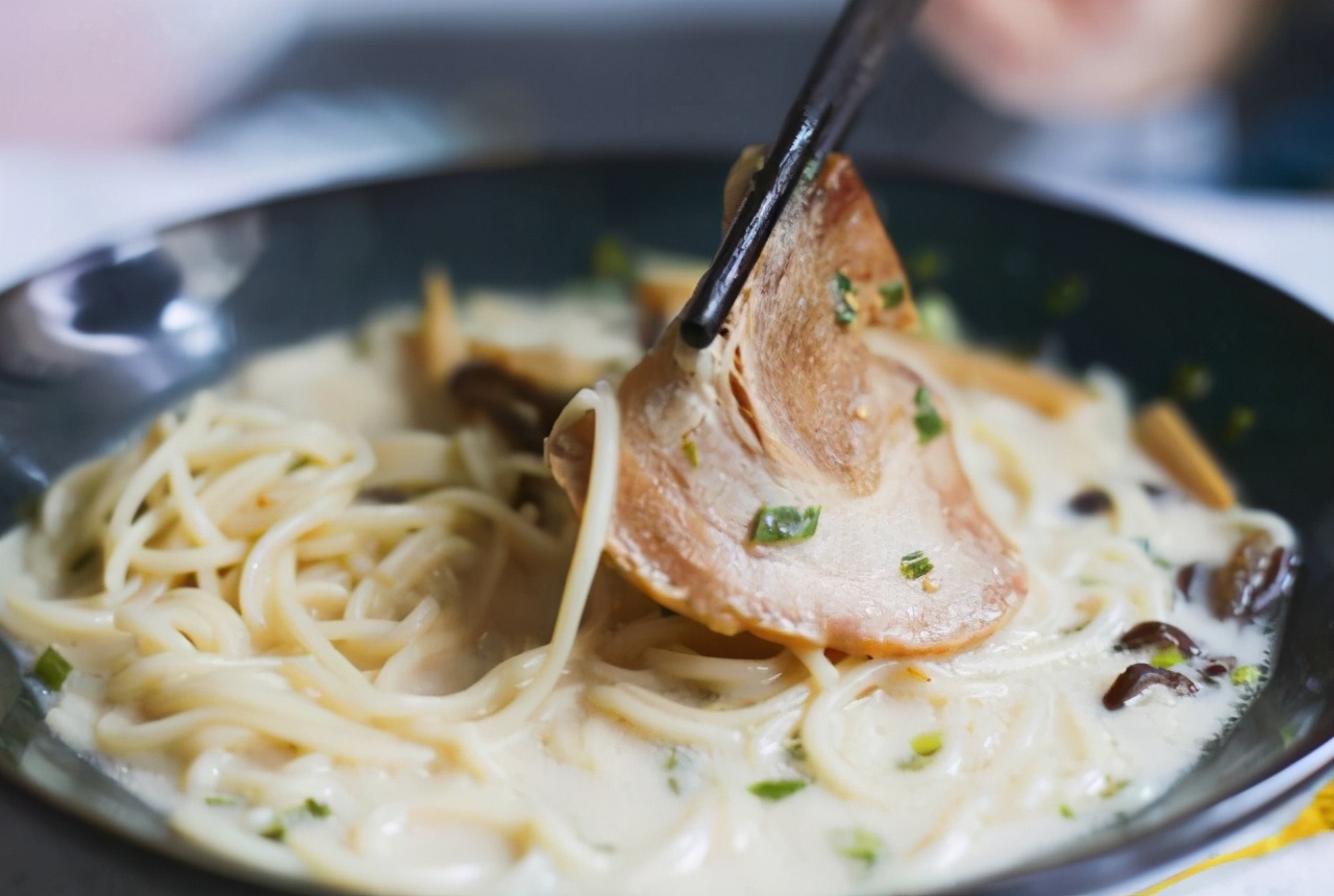 方便面高端化，还吃得起吗？