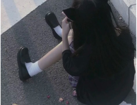 简约干净的二字网名