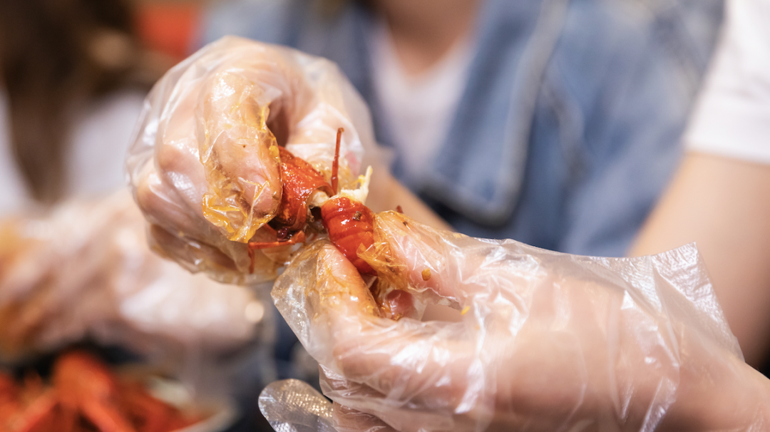 ����ҹ��������Cλ����ѵ��罻ʳ��