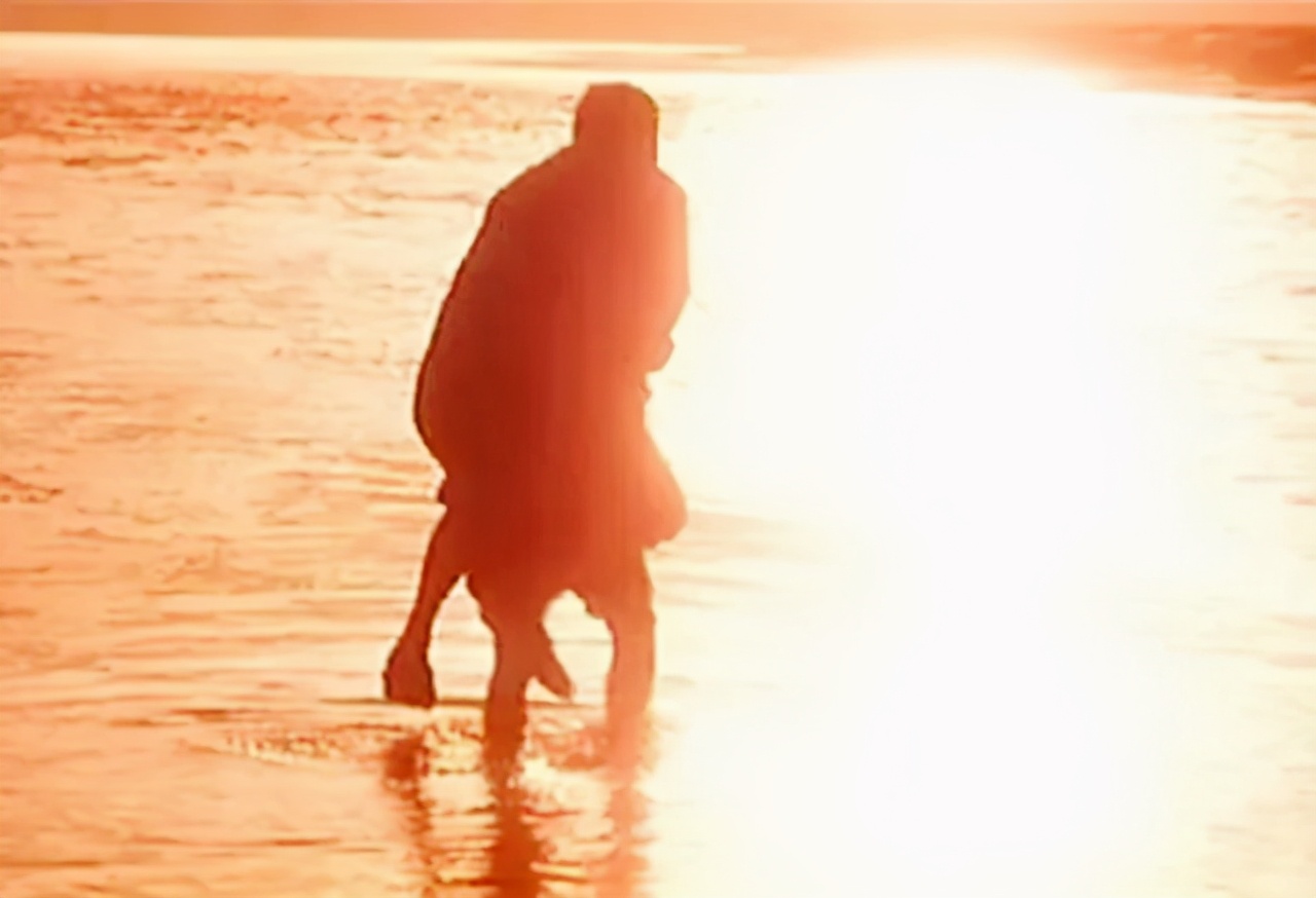 20年前，因“背起爸爸上学”感动中国的李勇，如