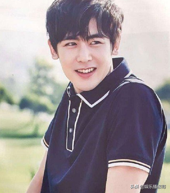 当初追成狗，如今嫌他“丑”！尼坤这是多少发