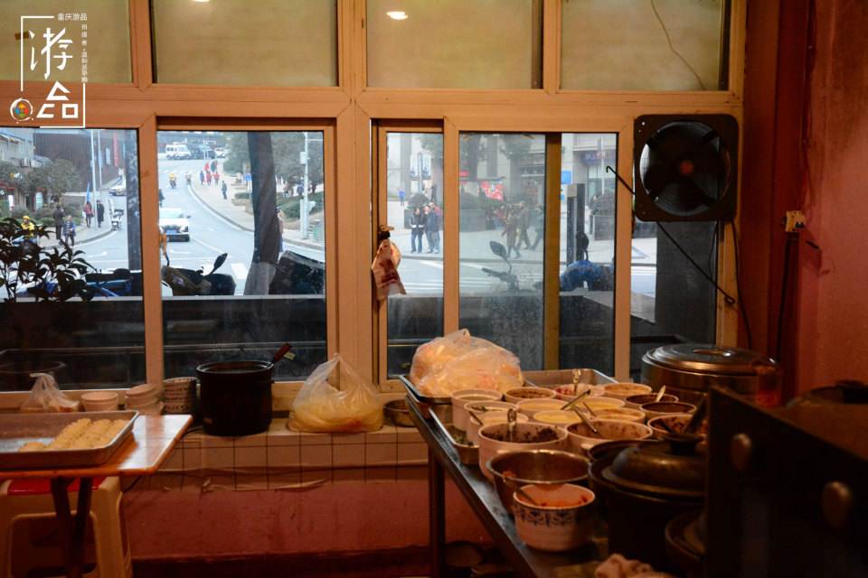 适合拍电影的重庆：和平路面庄，店内竟有韩国电影的风韵