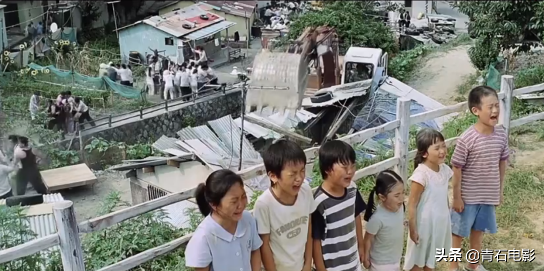 韩国女神河智苑，出道爱拍鬼片和动作片，为一