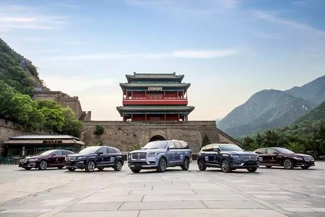 林肯牵手长安国产，失落6年凯迪拉克超车，奔驰