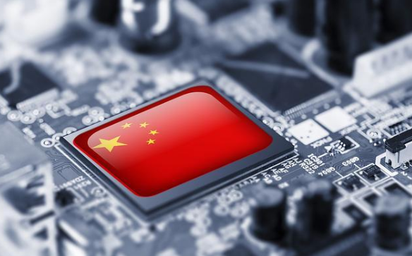 美国如何“下三滥”？攻克芯片技术的中国专家，被美国诱捕