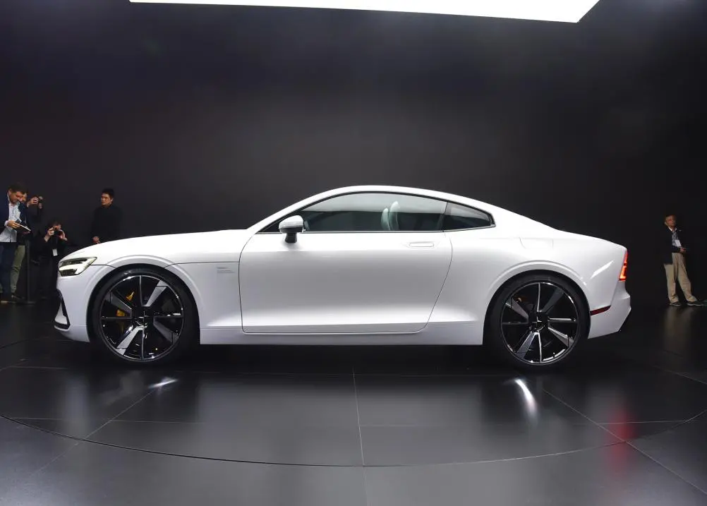 李书福换标火了！新车比奥迪A7漂亮，2.0T爆326p