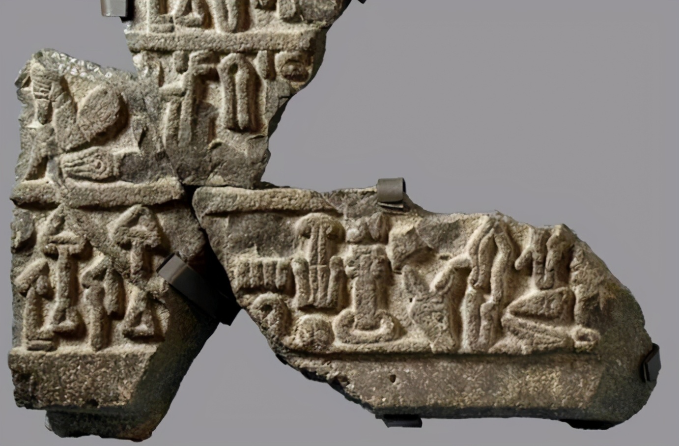 希臘神話可能是真的！土耳其發現一塊奇石，記錄著一個神秘古國