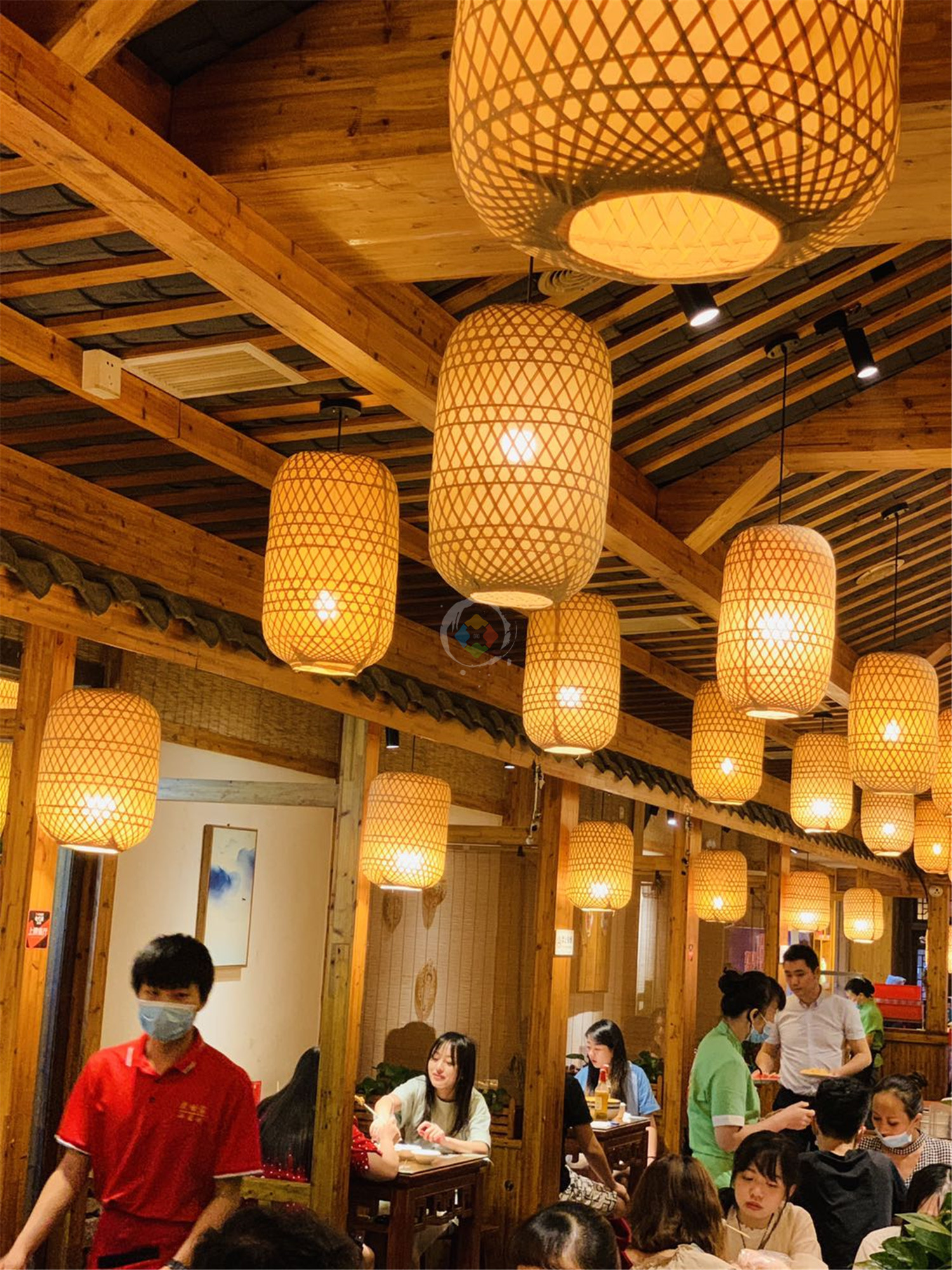 重庆小龙虾顶级品牌，老板承诺绝不使用回收油，味道真有保障吗？