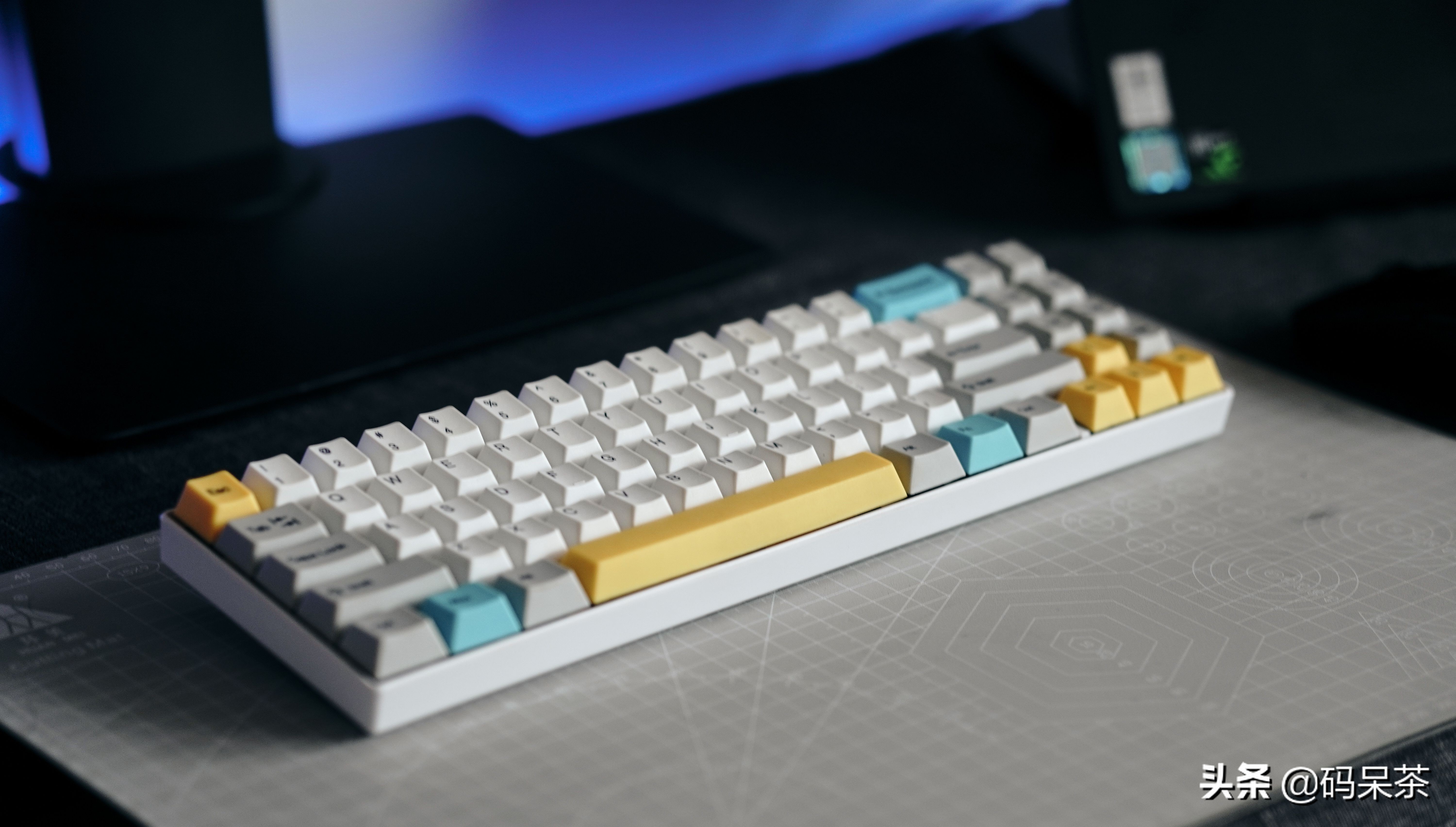 笔记本怎么外接显示器？附Windows效率加倍/桌面美化实用技巧