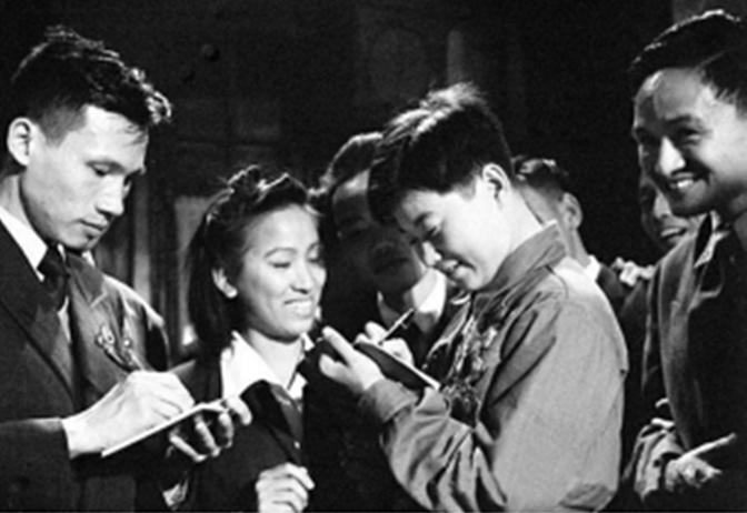 1950年，一解放军干部患病，医生检查后连夜上报，成特等战斗英雄