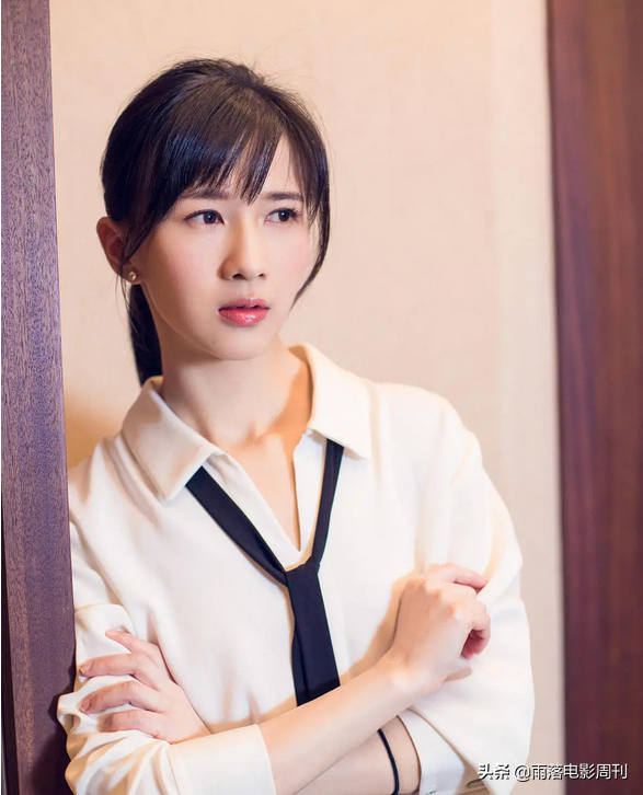 papi酱人设崩塌背后，告诉我们，女权or“道德绑架”？