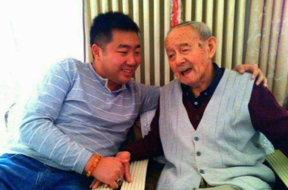 清朝灭亡后，一位皇室奉命守护3件宝物，连溥仪