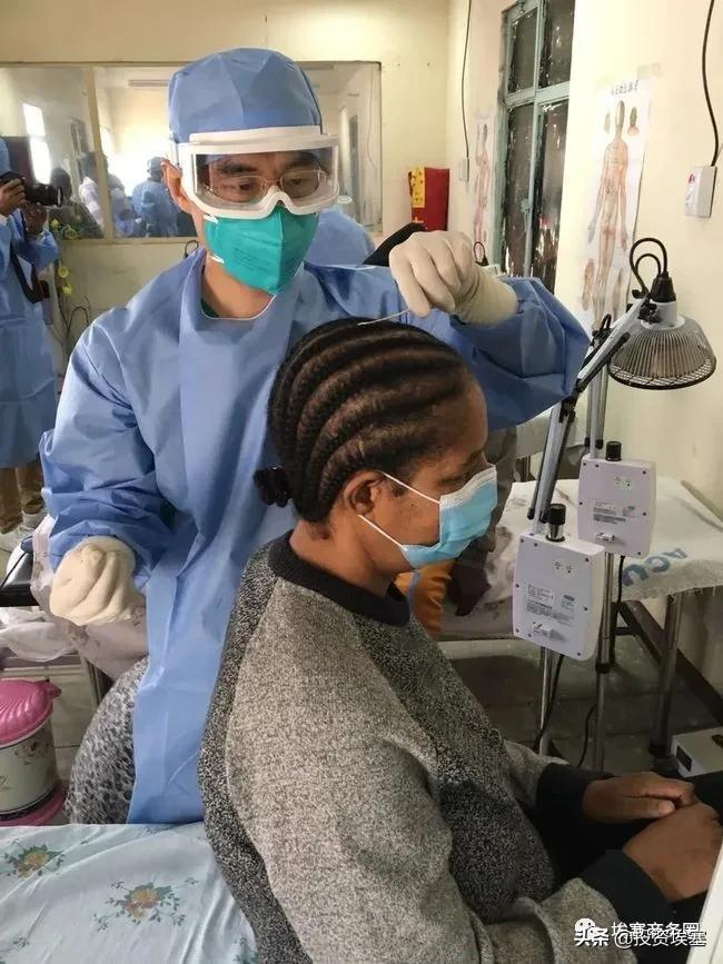 中!遇见da网红,不远万里来到埃塞的“河南老中医”,你慕了吗?