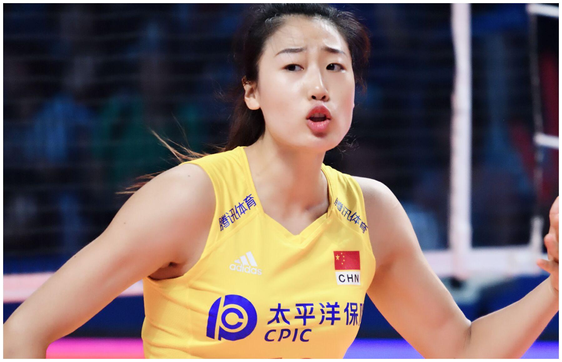 女排8人将留任辅佐新主帅，朱婷姚迪暂别，丁霞刘晏含再战赛场