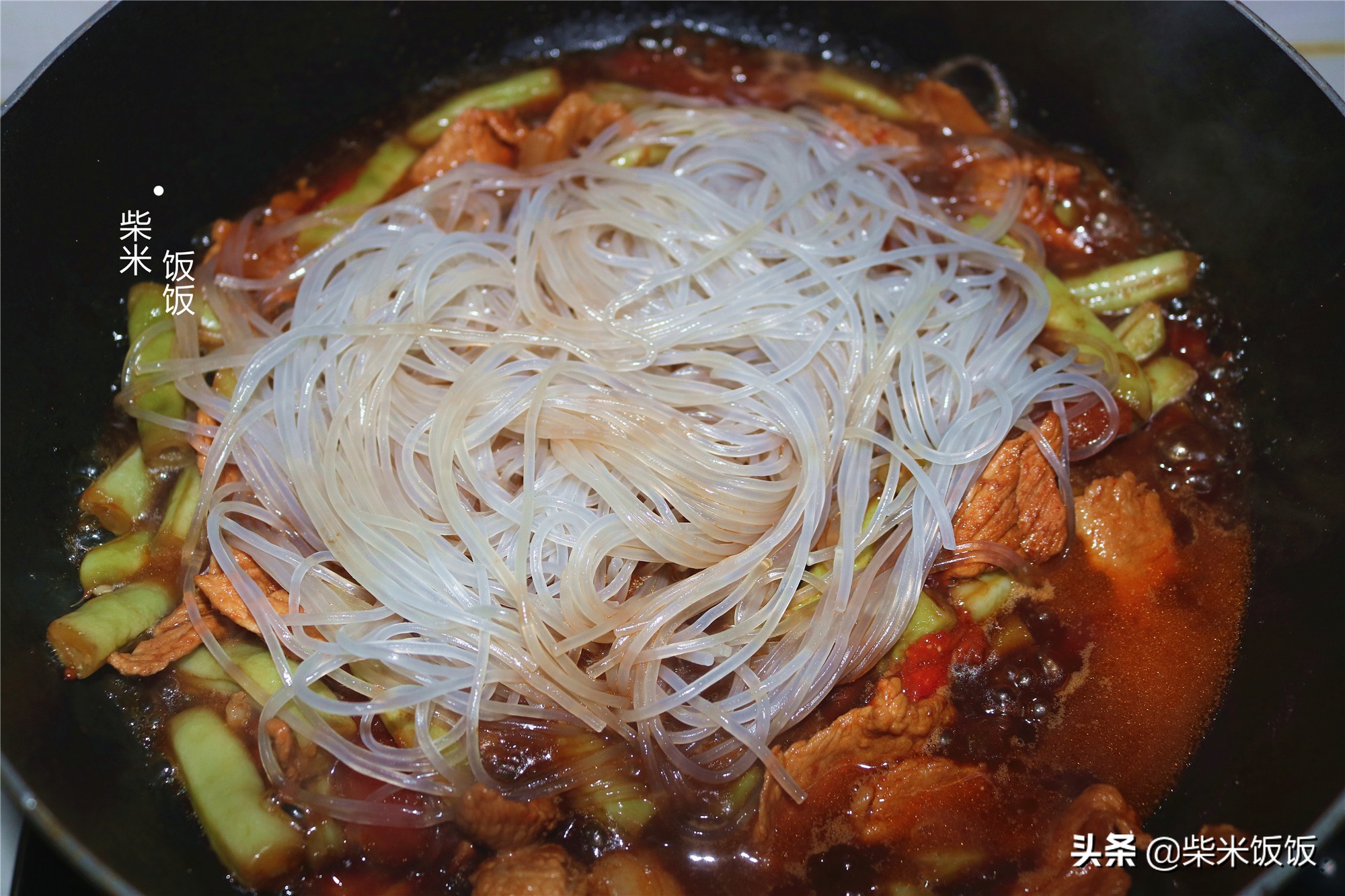 这道菜太省事了，4种食材一锅炖，一家人够吃了，做饭很轻松