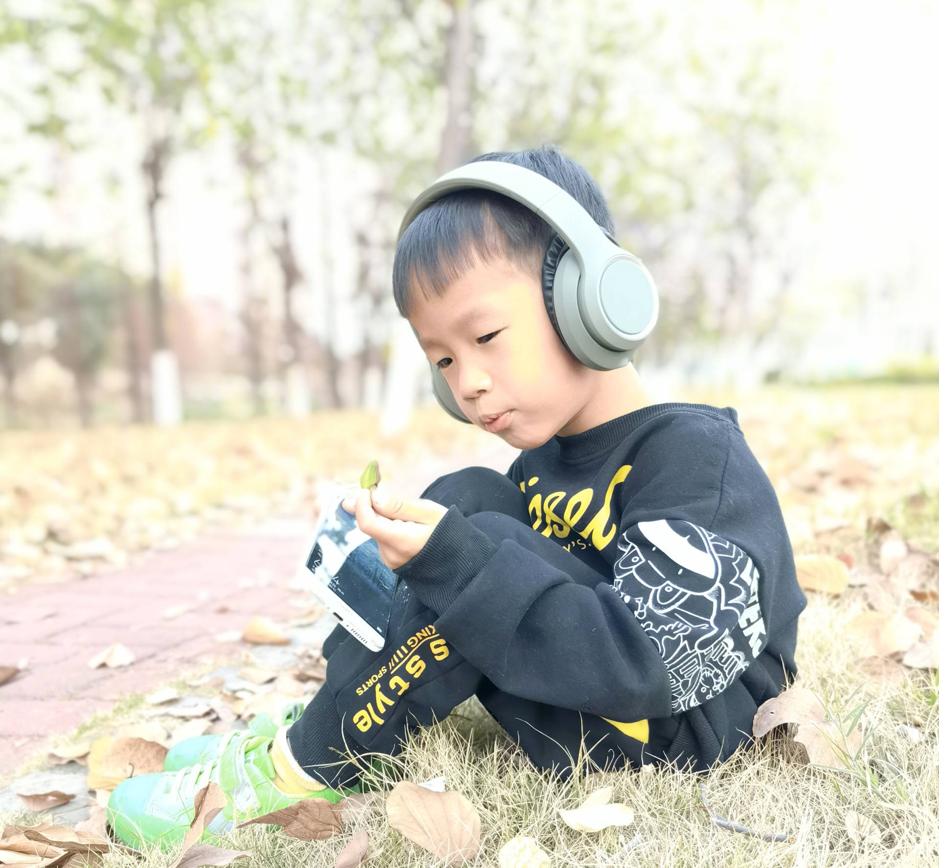 告别喧嚣，静享律动，Unionstar C20头戴式蓝牙耳机