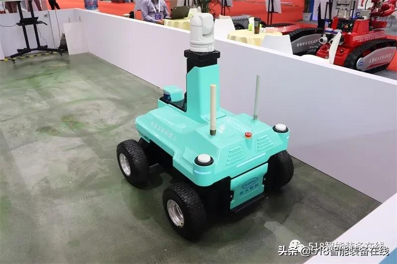 世界机器人大会回放|近20家巡检机器人企业同台竞技