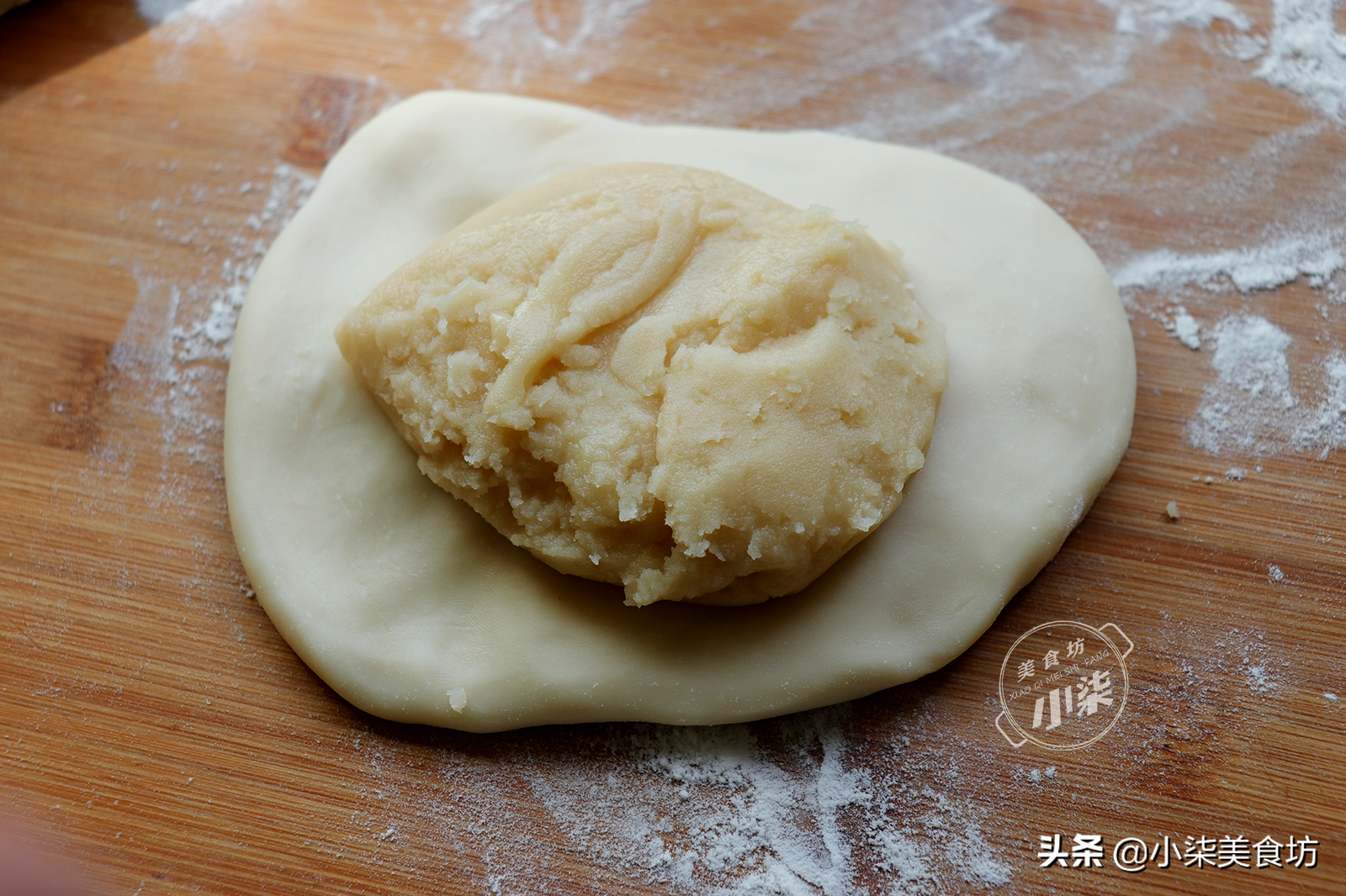 爱吃绿豆饼快收藏，学会不用买，皮薄馅大酥的掉渣，做法超级简单