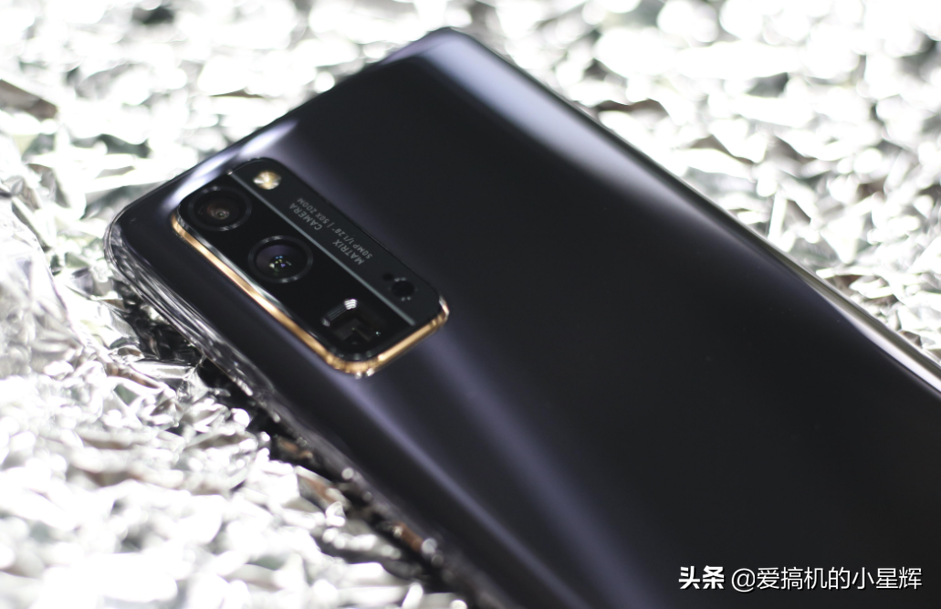 仅3799元，麒麟990+128GB+50倍变焦，终于等到了