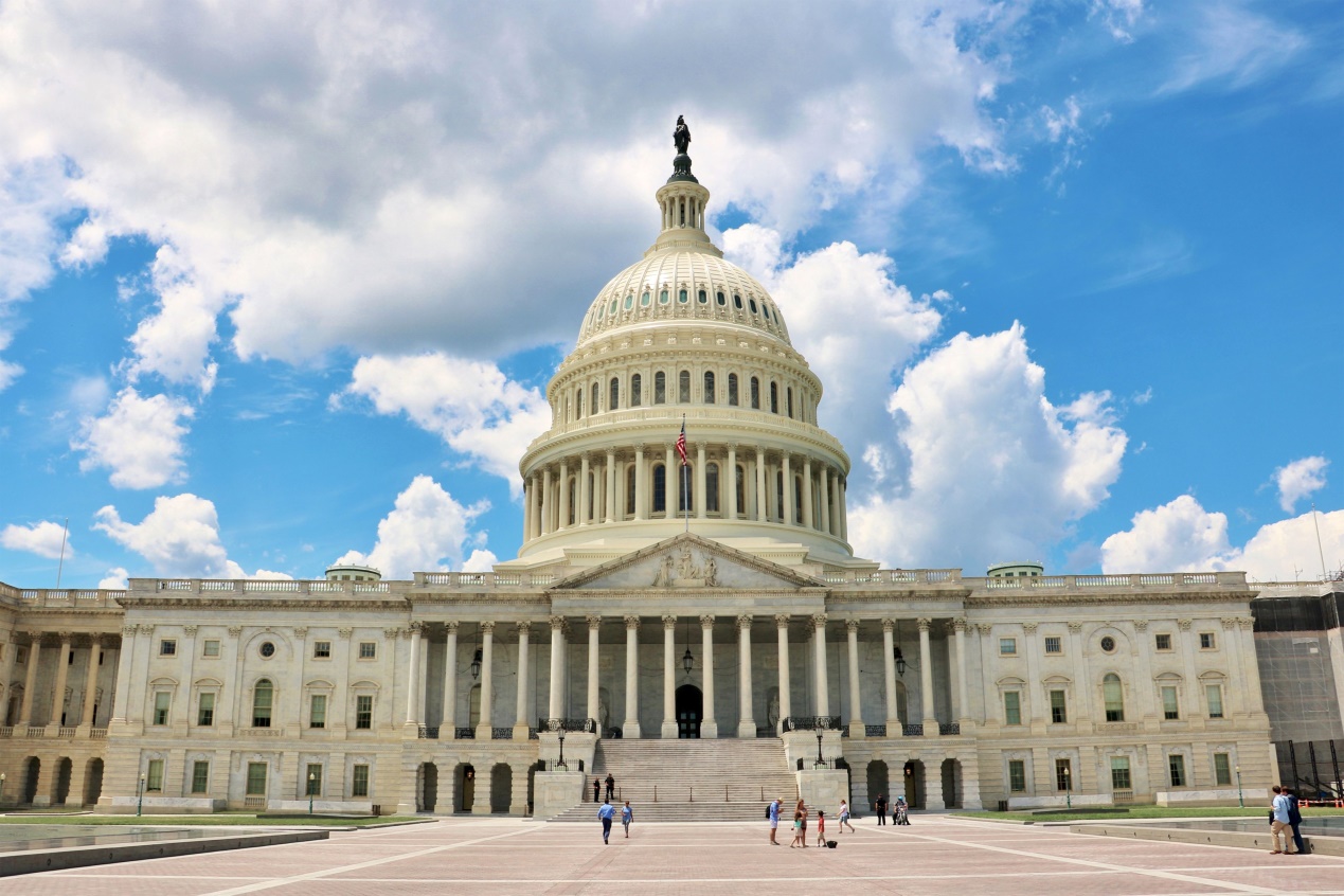 美伊出现谈判曙光，暴露美国无力开战，另有中