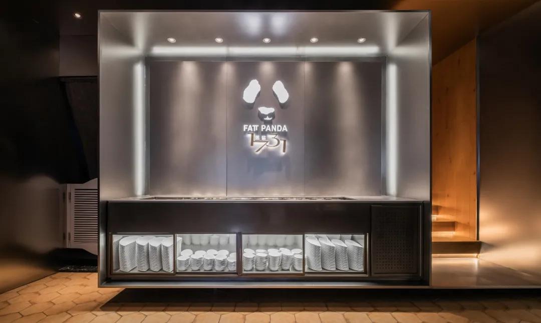 The tide in room of old ocean of dining-room of chaffy dish of Shanghai PANDA 1731 lives