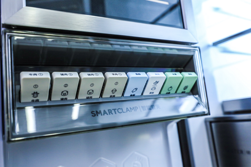 卡萨帝发布“智能管夹”：攻克食材与冰箱对话难题
