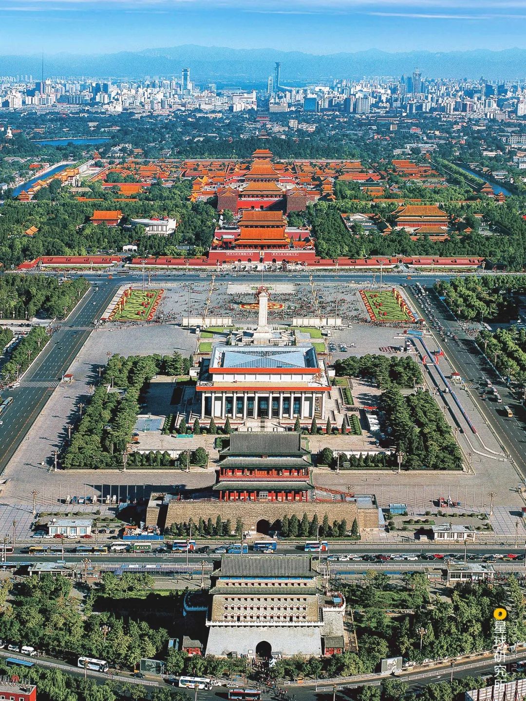 内城,皇城,紫禁城共同构成了明清北京城这个中国古代城池的集大成者