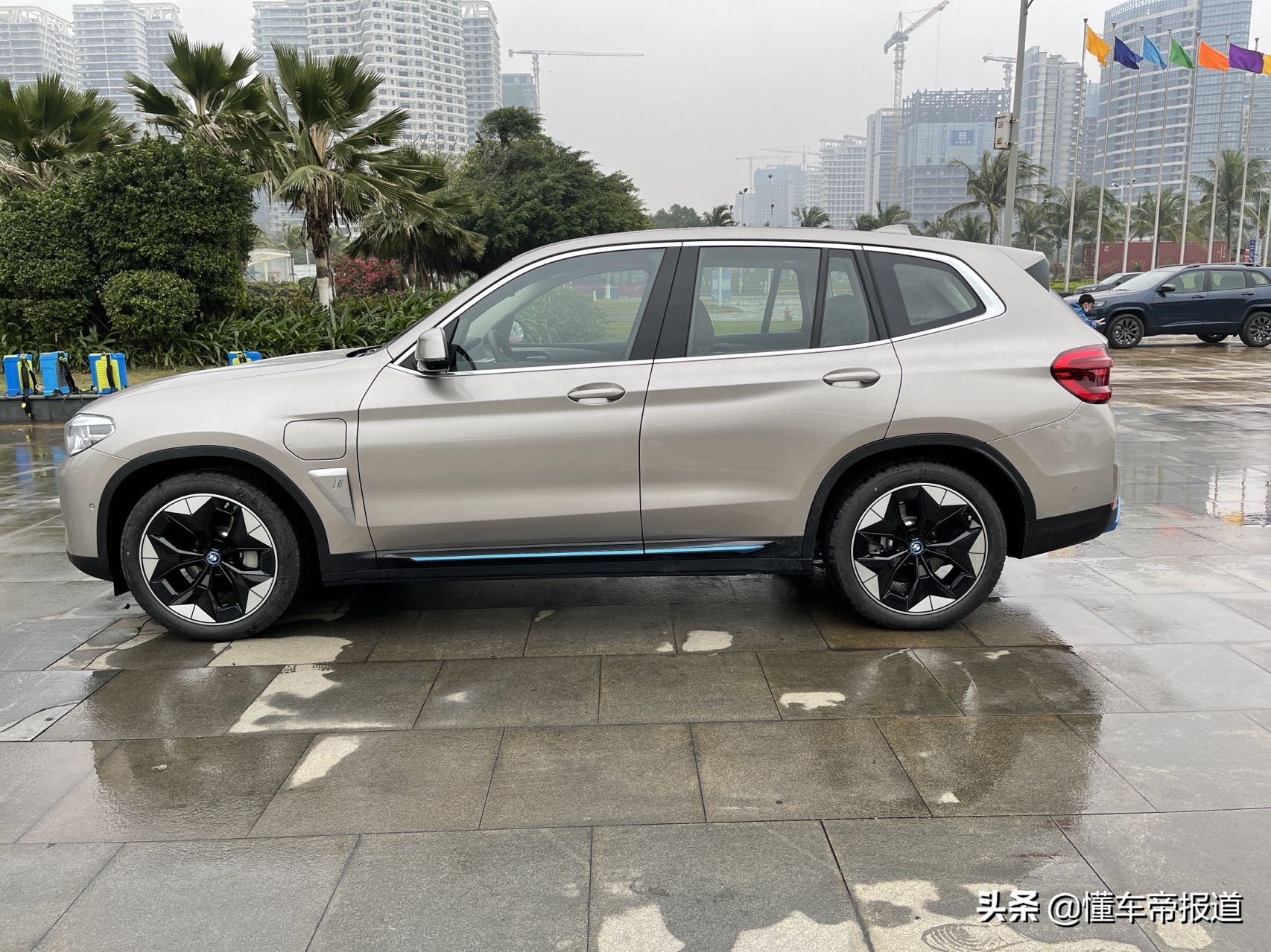 探馆 | Model Y降价它最落寞？宝马国产电动SUV亮相