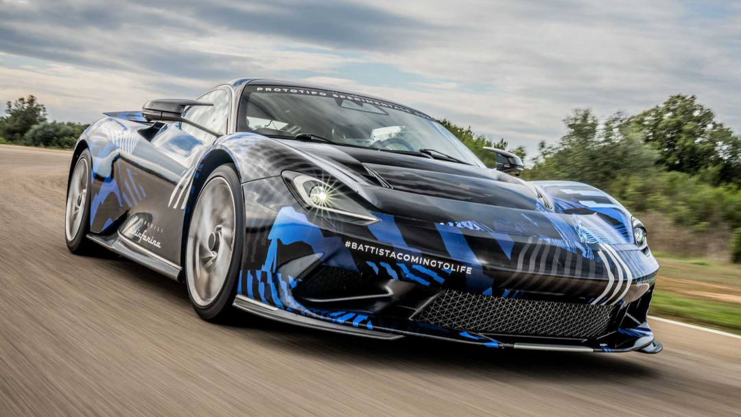 坦克600手绘图曝光；比亚迪在芬兰交付43台纯电大巴