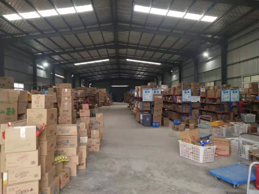 从亿滋玛氏代理到品类经销商，县级市场年销5