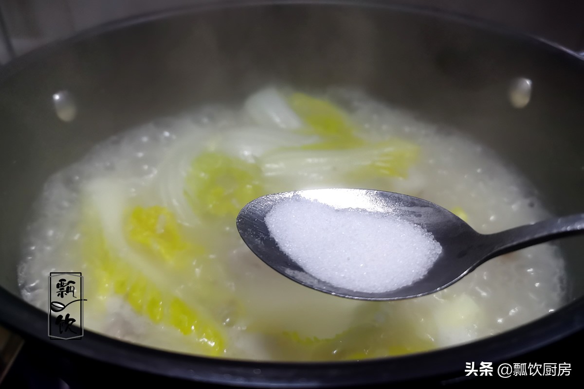 冬天，多做這粥給孩子喝，光喝粥就能飽，香香的，長大個