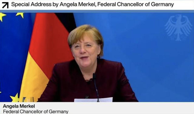 �Ȳ����ݵǶ����Ի����ߣ�������С����Ƕ��й�̬�ȴ�ת��