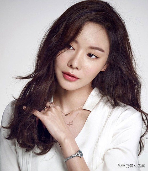 大方承認整容，卻依舊被奉為女神的5位女星