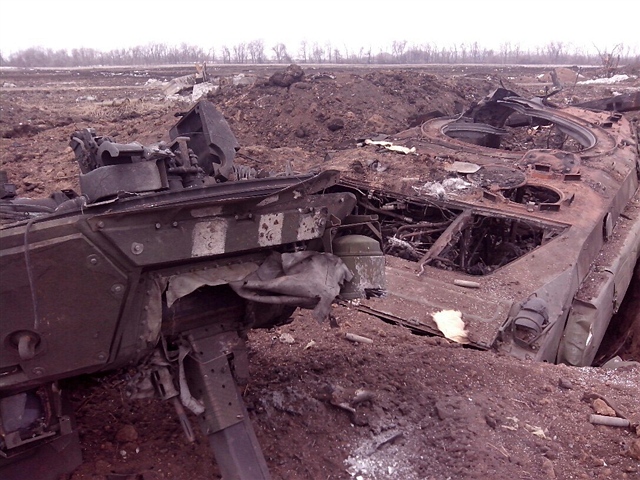 顿巴斯告急！普京面临三大难题，乌克兰要与俄