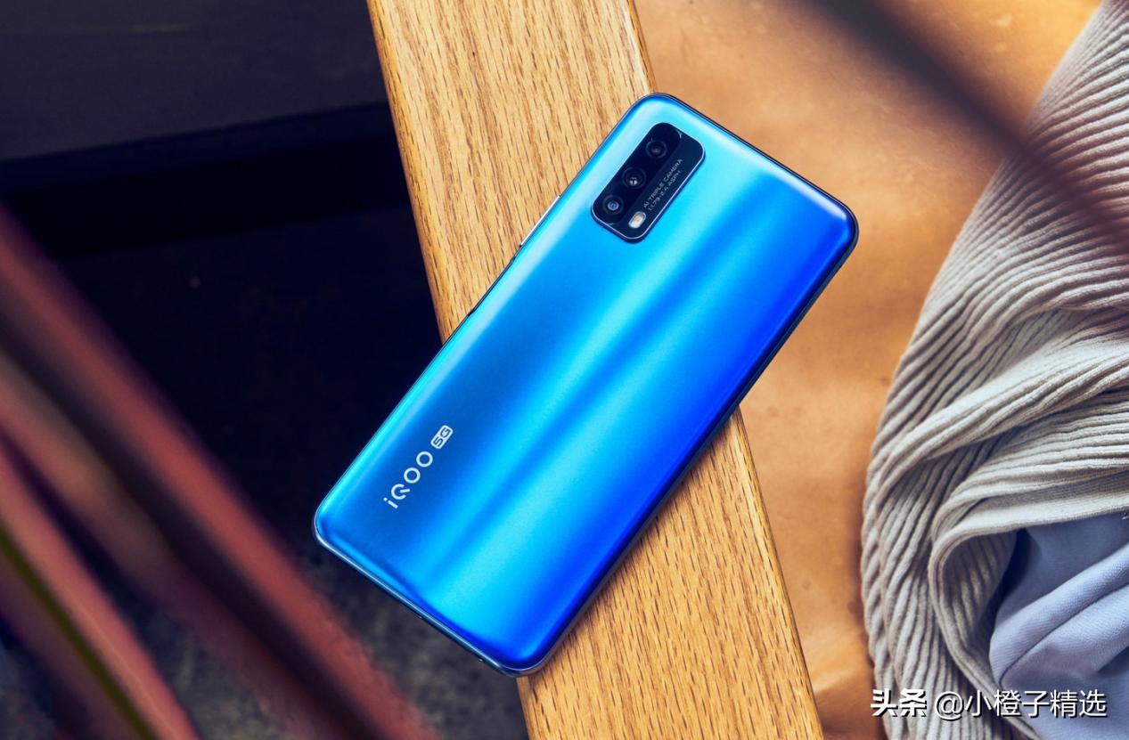 年底千元价位5G手机哪款好？别瞎猜了！原来这四款大家都说好