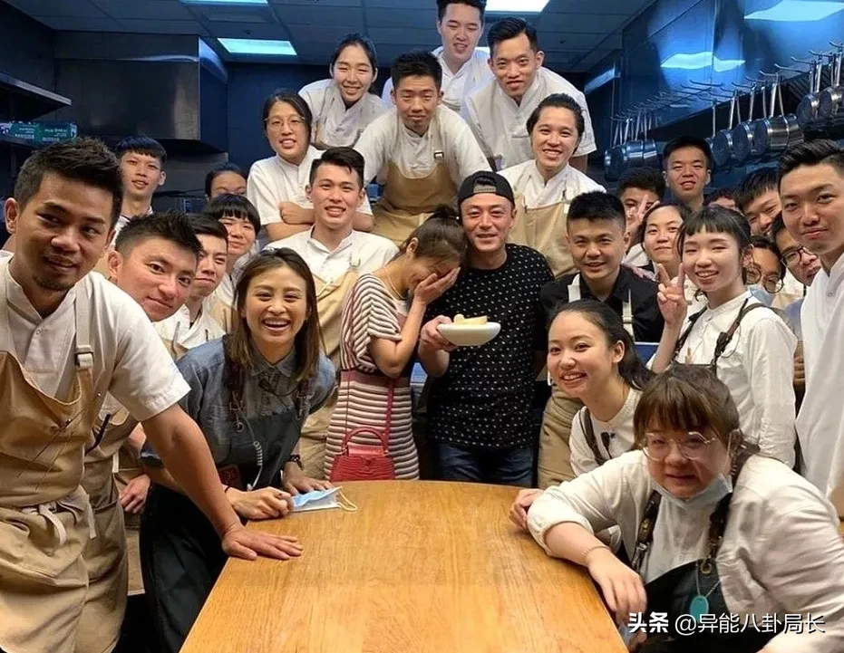 郭麒麟结婚?林心如霍建华当街吵架?赵露思被批?潘玮柏吃闷亏?