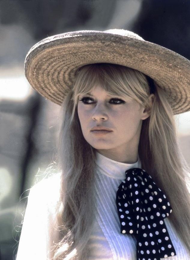 是她们定义了法国时尚！让10位法国女人为你的衣