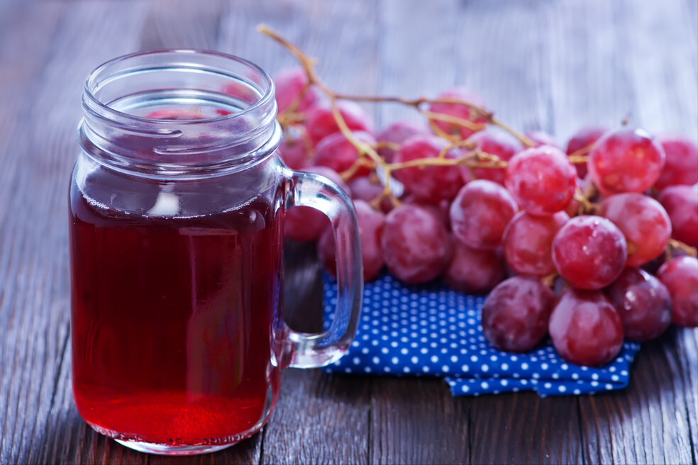 洗葡萄别再用盐水了，教你正确洗法，干净没虫卵，吃葡萄不用去皮