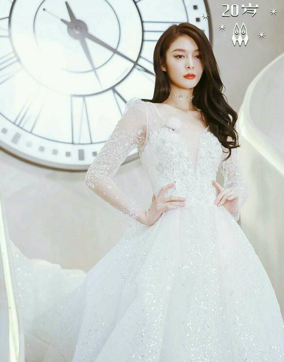 “火箭少女101”闺蜜婚纱照，犹如一群仙女下凡