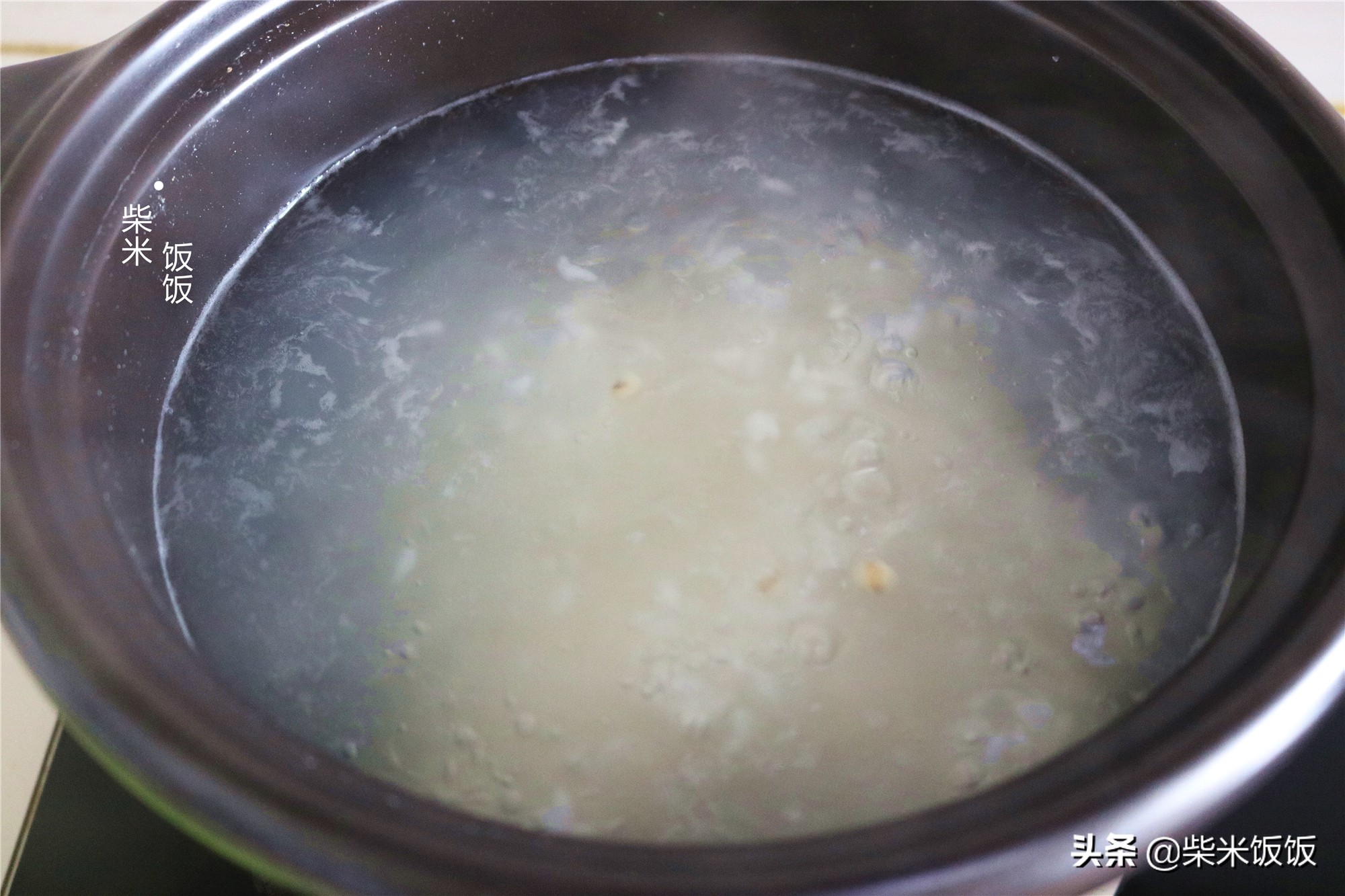 立秋前后多喝薏米粥，和南瓜一起煮，热量低，清甜滋润更好喝