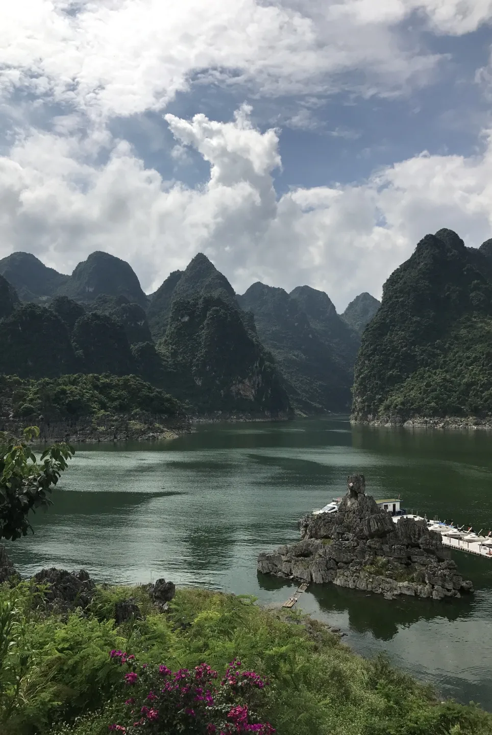 共同携手 保护家园 滇、桂、黔三地检察机关建立万峰湖流域生态环境和资源保护协作机制