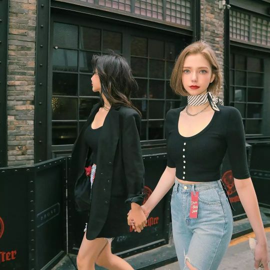 Rike Chloe, a GermanKorean mixed model, born in 1998, she is only 23