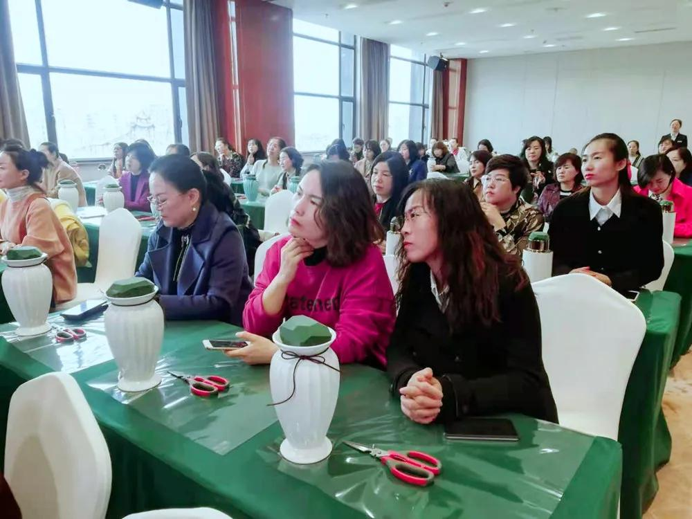 【与美丽为伴 携幸福同行】白银市妇联 白银市税务局庆“三八”插花才艺展示活动为您精彩呈现！