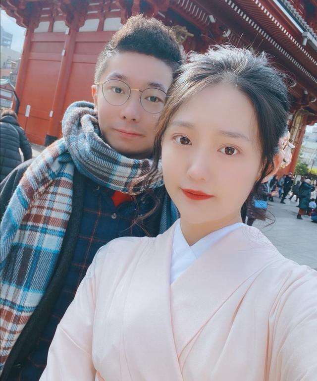 “绿地”女主终于认错了：收到2个万元包就“代