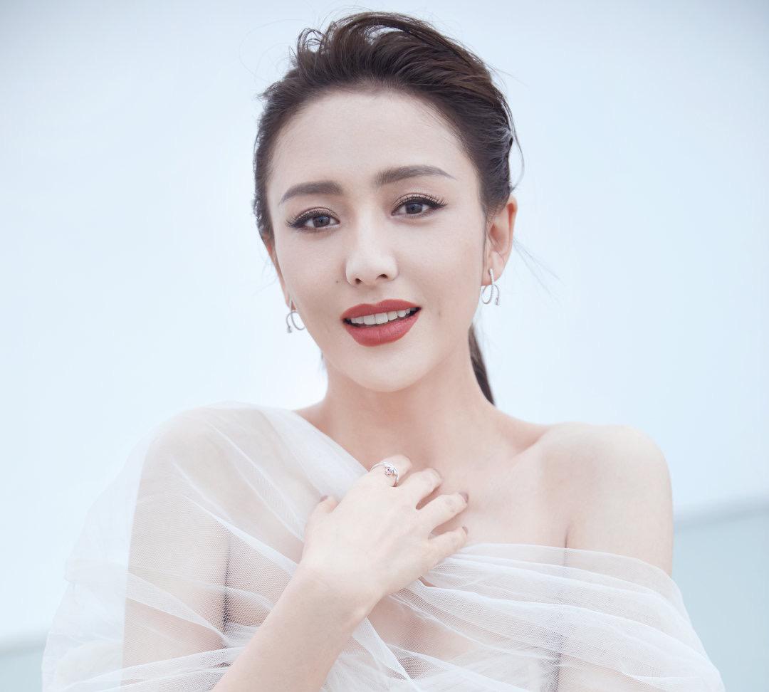 Tong Liya was praised by her ex-husband Chen Sicheng for her superb ...