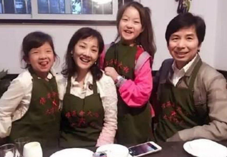 24岁嫁豪门，10年丁克，“双料冠军”牛莉：为何是人生赢家？