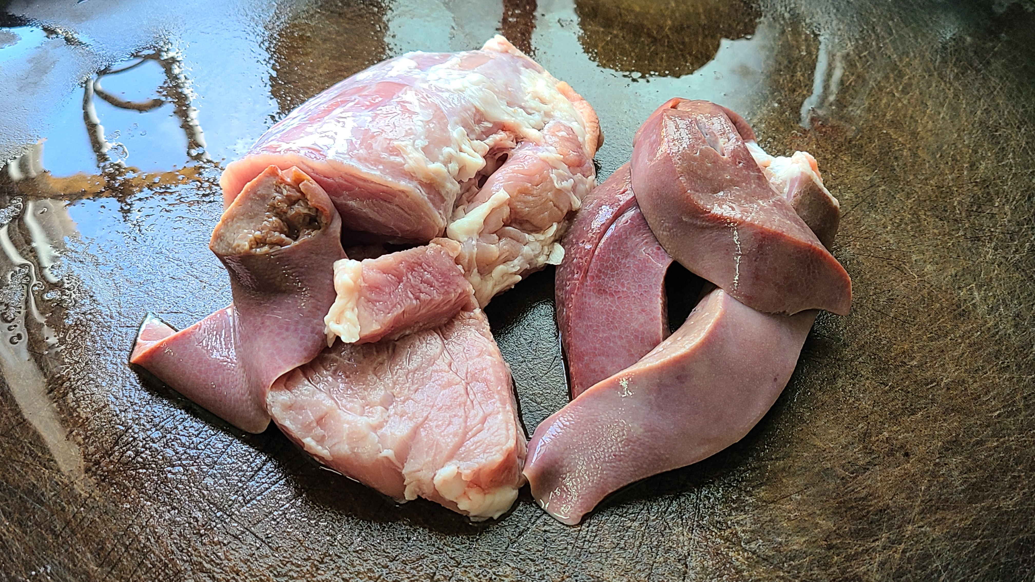 豬雜湯的做法，清淡又好吃的一道廣東美食，不油不膩味道好