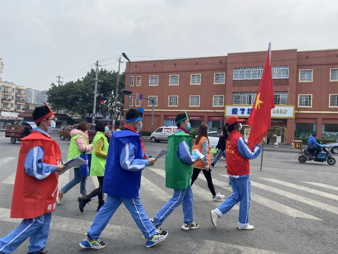 「华中学子志愿服务」|学雷锋 爱绽放