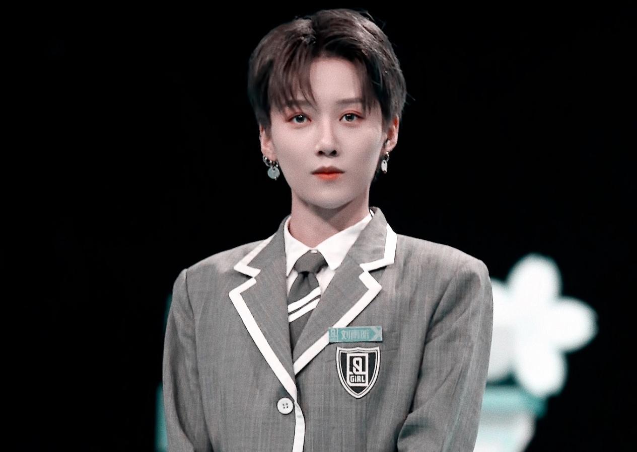 刘雨昕登英文报《南华早报》，第一实至名归，